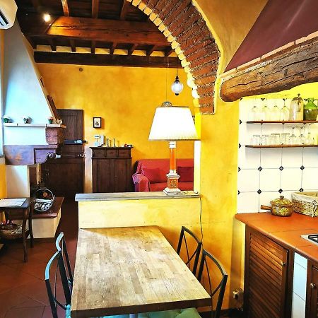 Real Rustic Tuscany Style In Center Florence Exterior photo