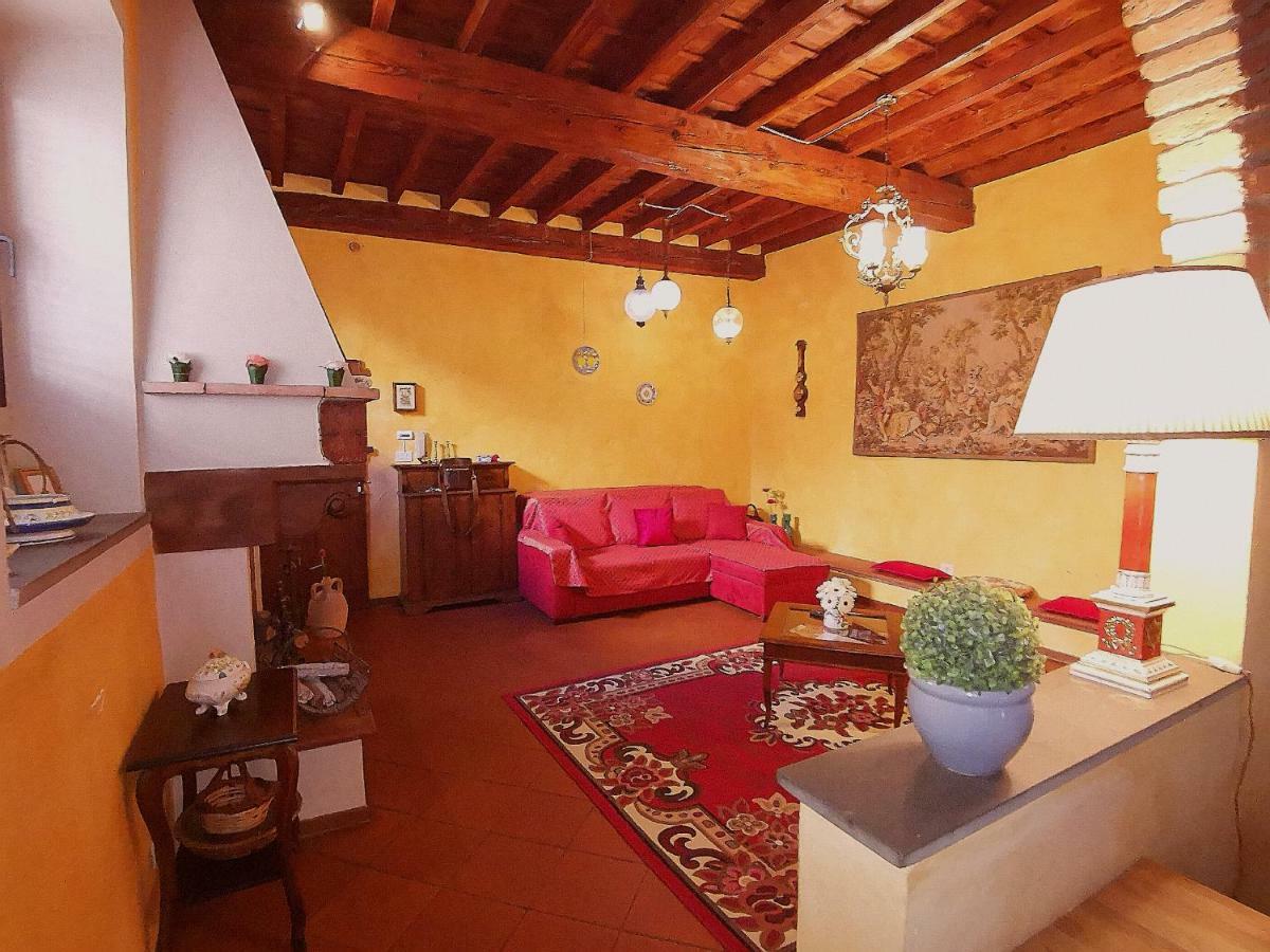 Real Rustic Tuscany Style In Center Florence Exterior photo